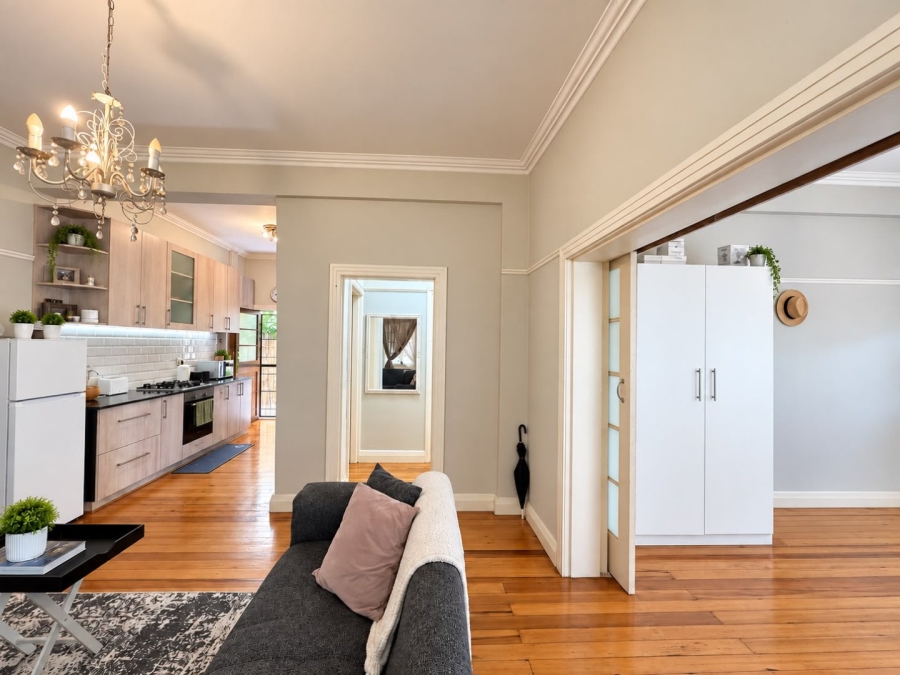 To Let 2 Bedroom Property for Rent in Sea Point Western Cape